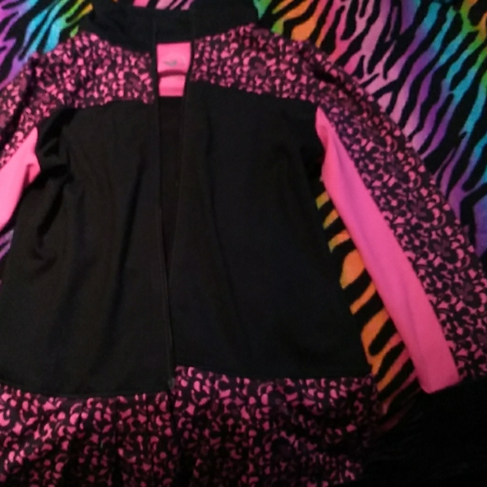 Girls 10/12  zip up  jacket super adorable